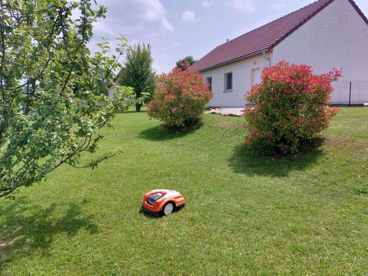 Entre Lacs Et Montagnes , Maison Individuelle,Lits Prepares, Parking Et Menage Inclus Baresia-sur-l'Ain Exterior photo